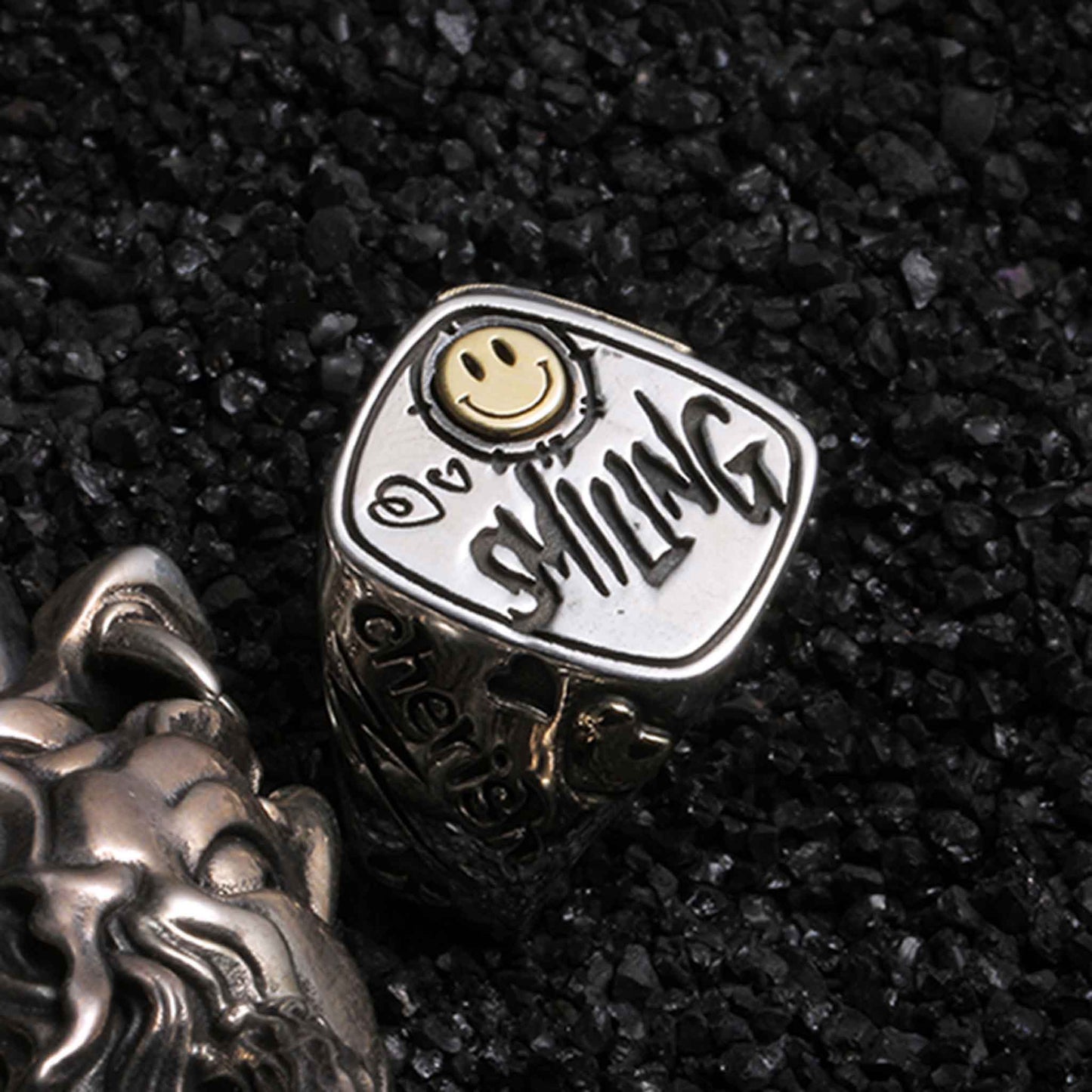 Vintage 925 Sterling Silver & 18K Gold Smiley Face Graffiti Lucky Ring - Retro High-end Light Luxury Niche Ring