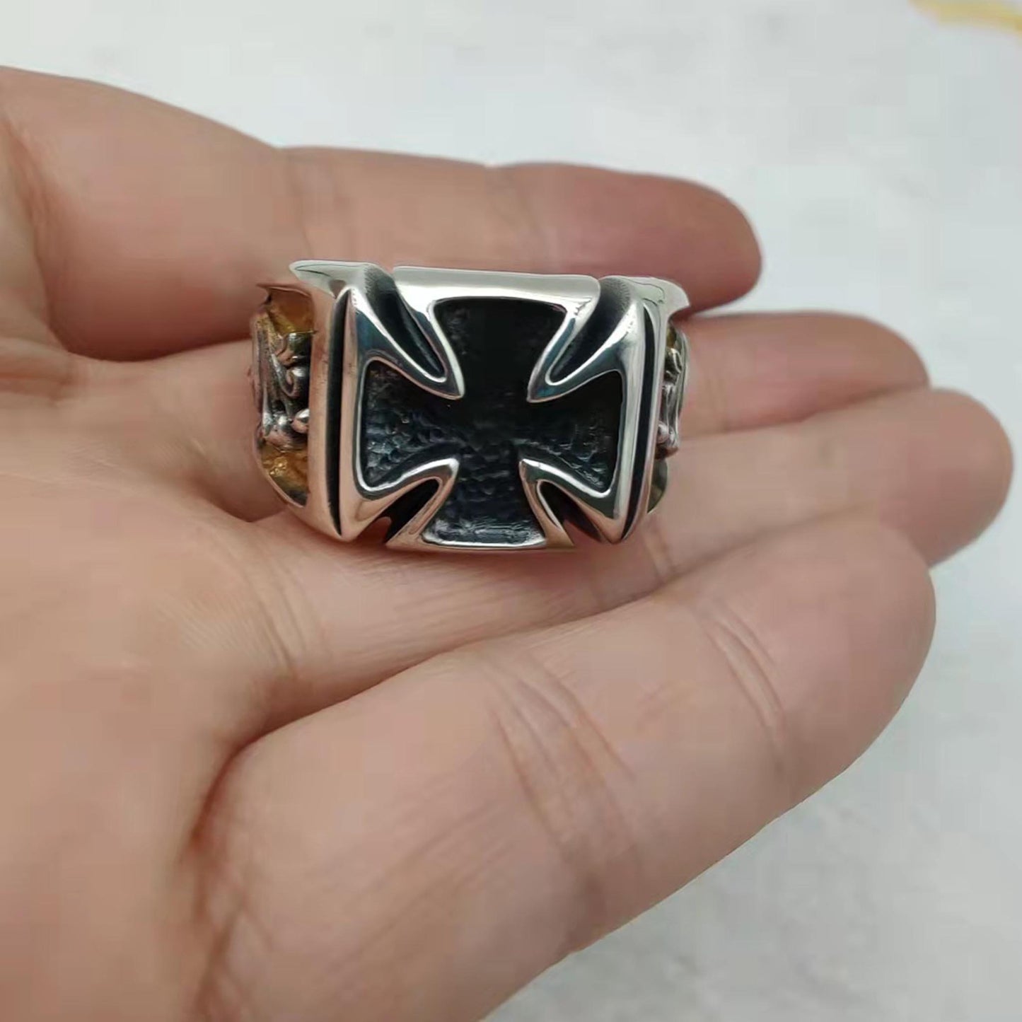 Original Design 925 Sterling Silver & 22K Gold Gilded Gothic Cross Ring - Retro Niche Fashion Creative Ring