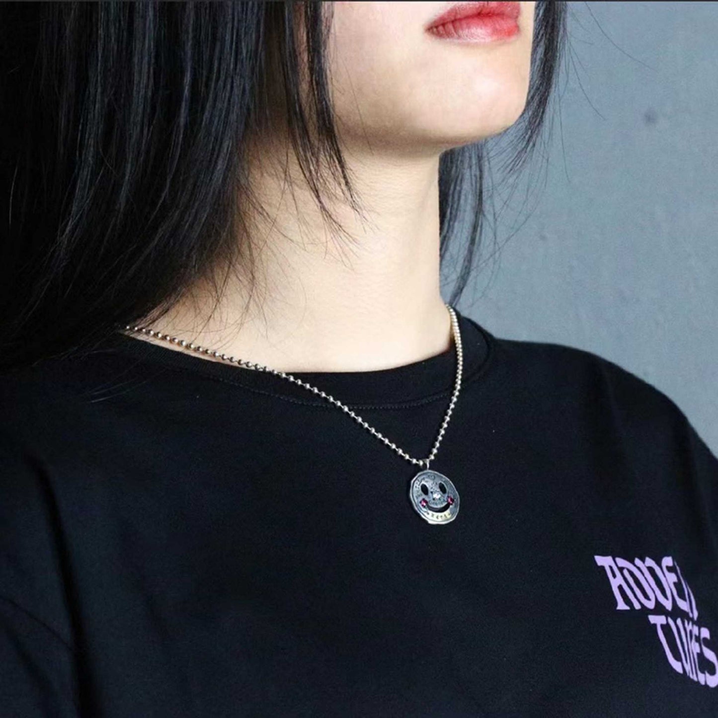 Gothic 925 Sterling Silver & 22K Gold Gilded Smiley Face Pendant - Retro Distressed Unique Necklace for Men & Women