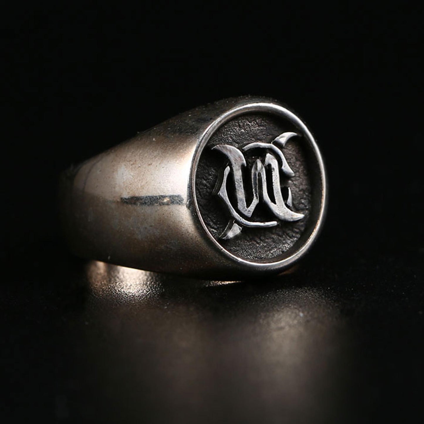 Vintage 925 Sterling Silver & 24K Solid Gold Skull Ring - Retro Gothic Niche Jewelry