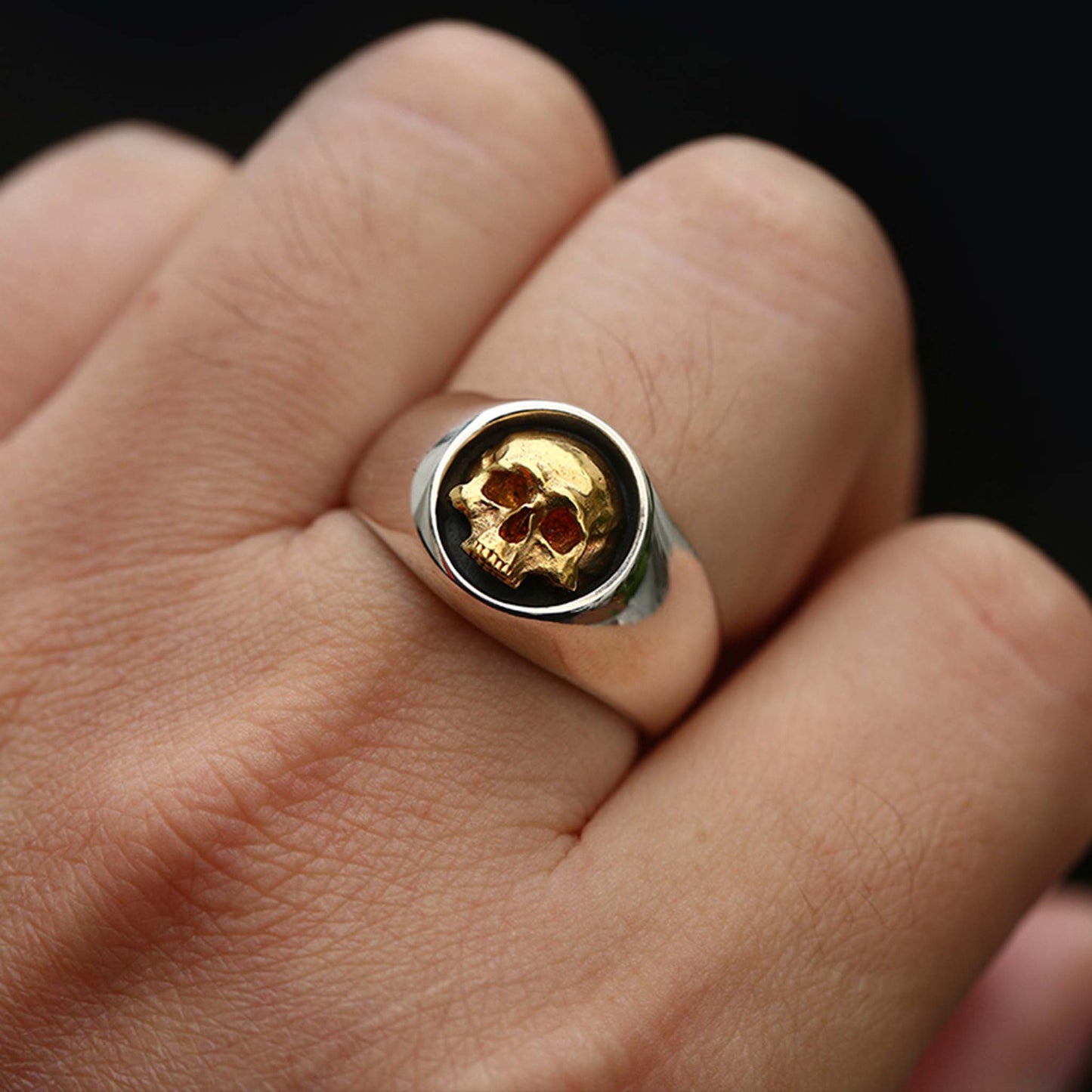 Vintage 925 Sterling Silver & 24K Solid Gold Skull Ring - Retro Gothic Niche Jewelry