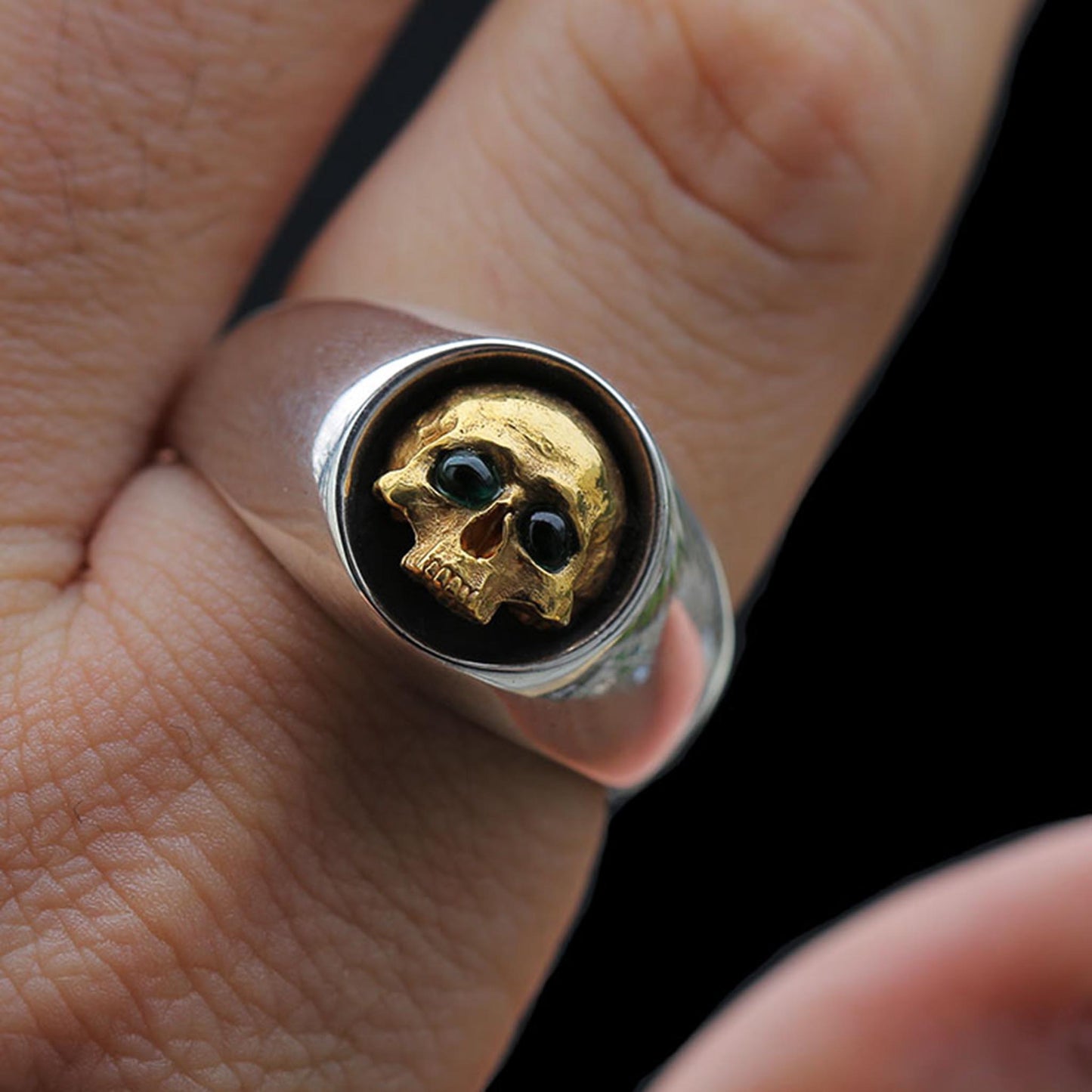 Vintage 925 Sterling Silver & 24K Solid Gold Skull Ring - Retro Gothic Niche Jewelry