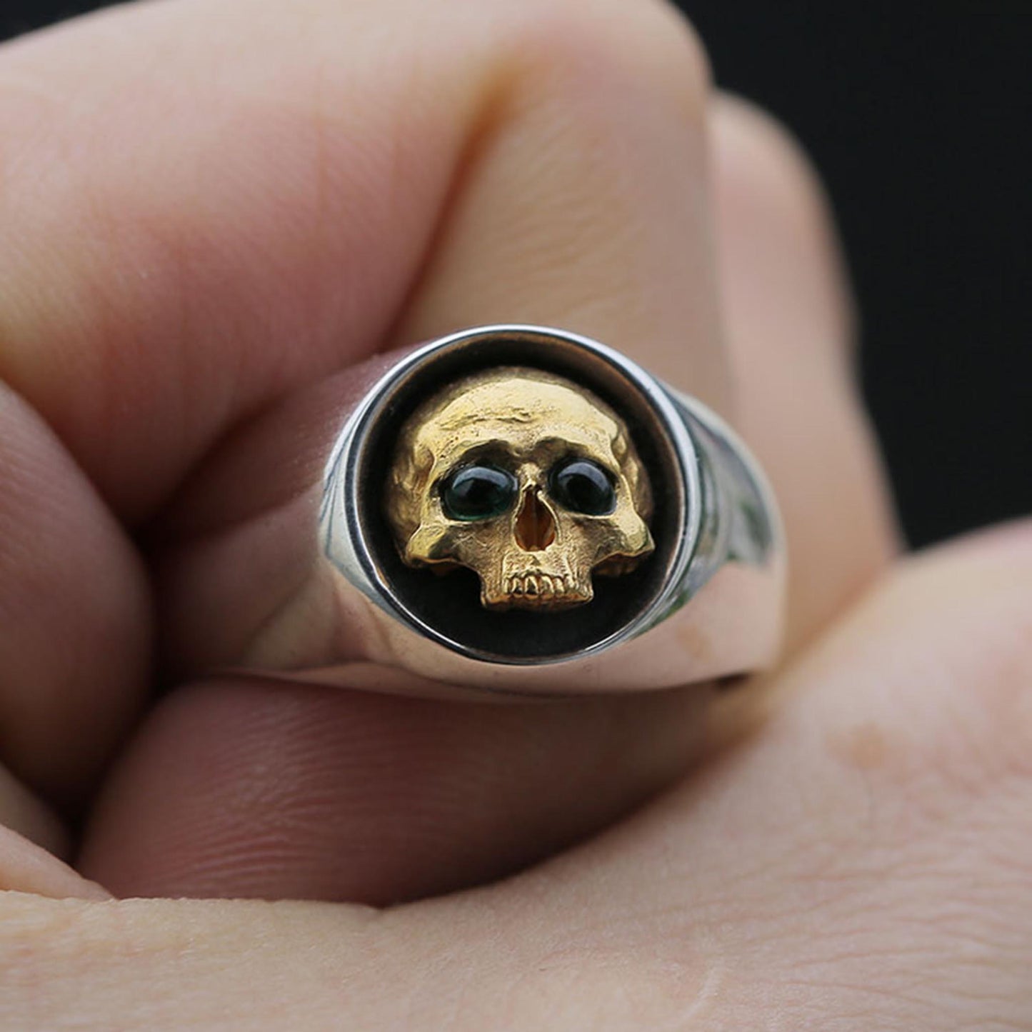 Vintage 925 Sterling Silver & 24K Solid Gold Skull Ring - Retro Gothic Niche Jewelry