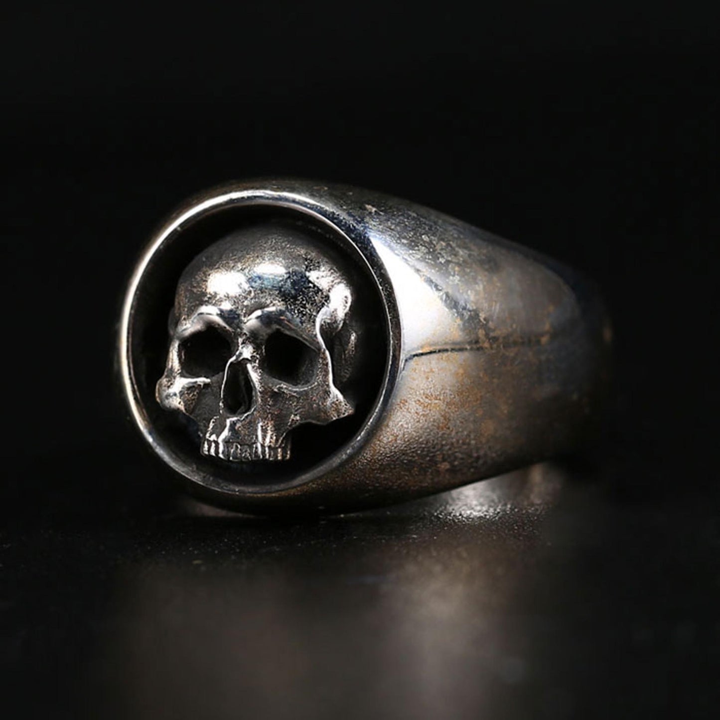 Vintage 925 Sterling Silver & 24K Solid Gold Skull Ring - Retro Gothic Niche Jewelry